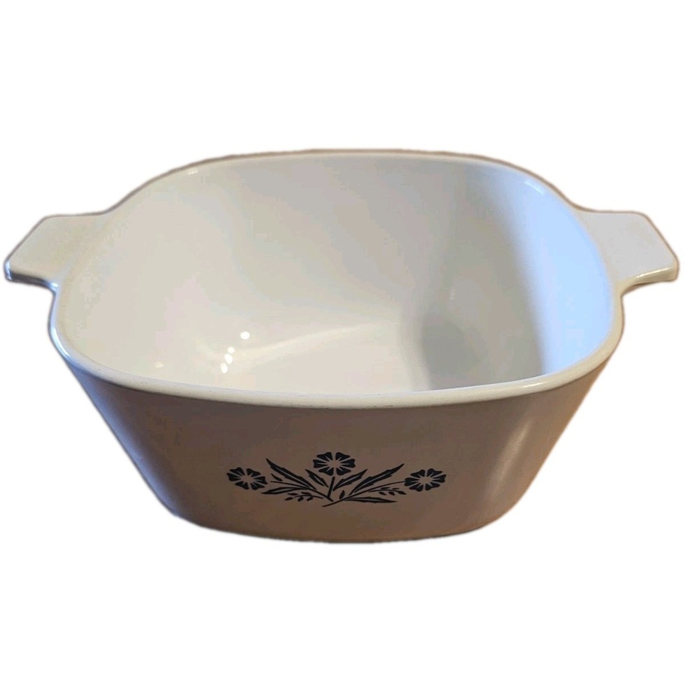 Corning Ware 1 3/4 Quart Blue Cornflower Casserole Dish P-1 3/4-B No Lid